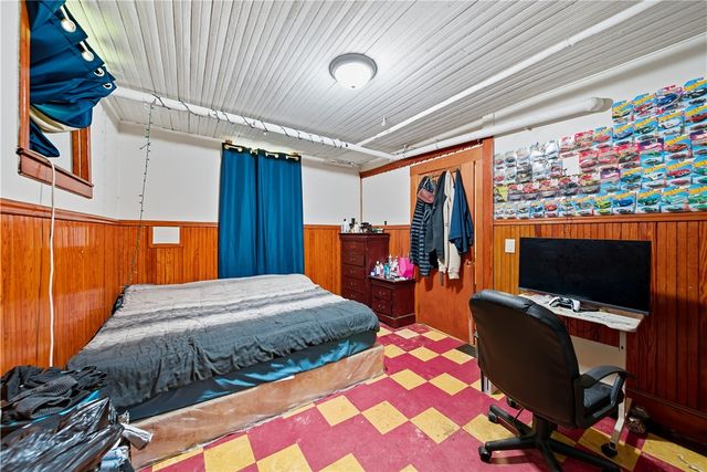 32 Maplewood Avenue, Cranston, RI 02920