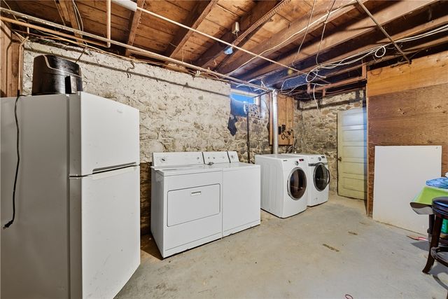 32 Maplewood Avenue, Cranston, RI 02920