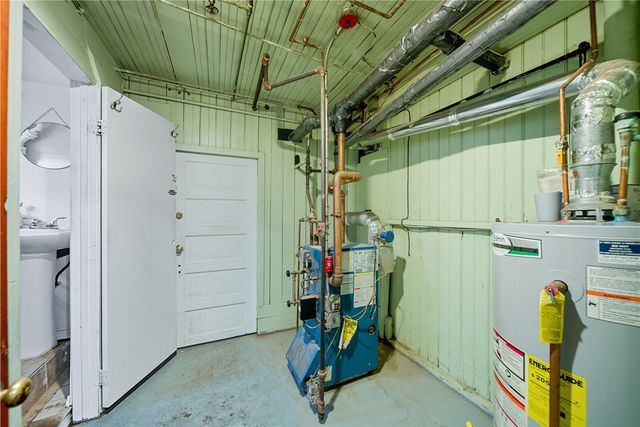 32 Maplewood Avenue, Cranston, RI 02920