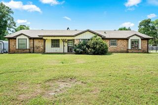 1006 Spring St, Longview, TX 75604