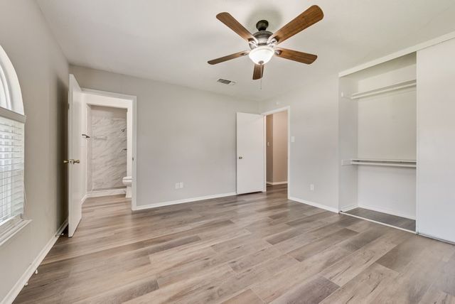1702 Sagebrush Trail, Euless, TX 76040