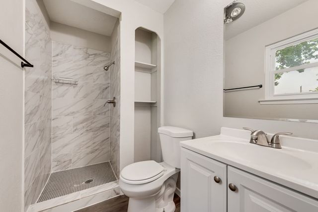 1702 Sagebrush Trail, Euless, TX 76040