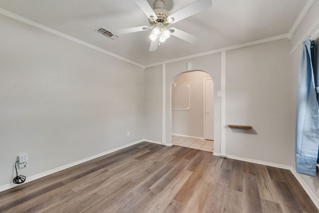 1702 Sagebrush Trail, Euless, TX 76040