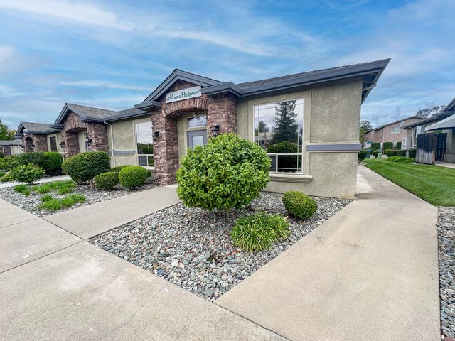 2608 Victor Avenue, B and C, Redding, CA 96002