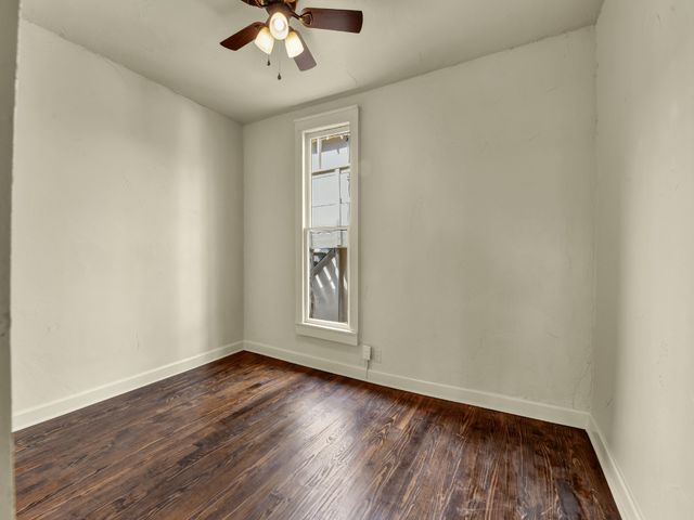 602 N Walnut Street, Weatherford, TX 76086