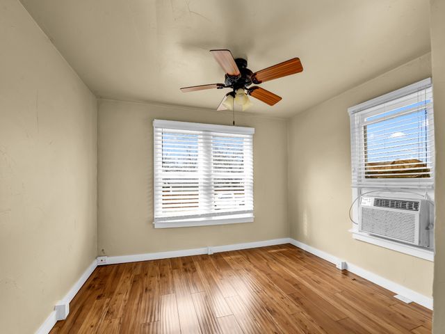 602 N Walnut Street, Weatherford, TX 76086