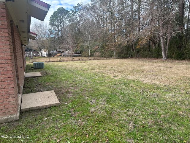 4113 Mimosa Drive, Moss Point, MS 39562