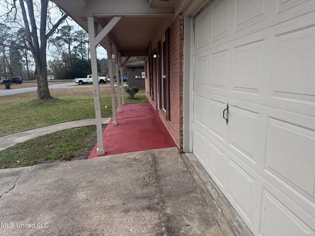 4113 Mimosa Drive, Moss Point, MS 39562