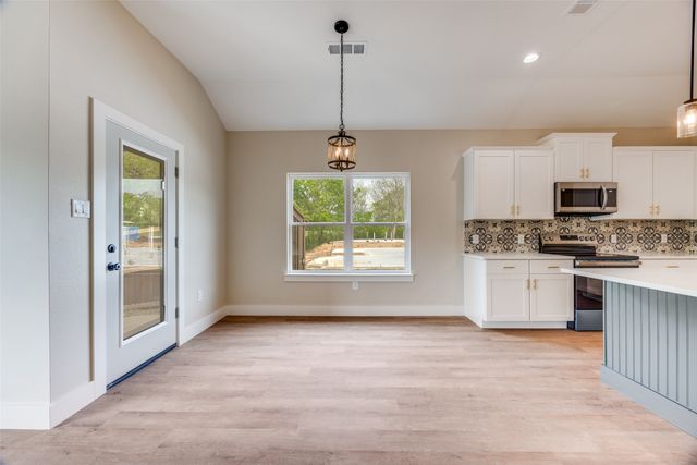 113 Iron Horse Lane, Denison, TX 75020