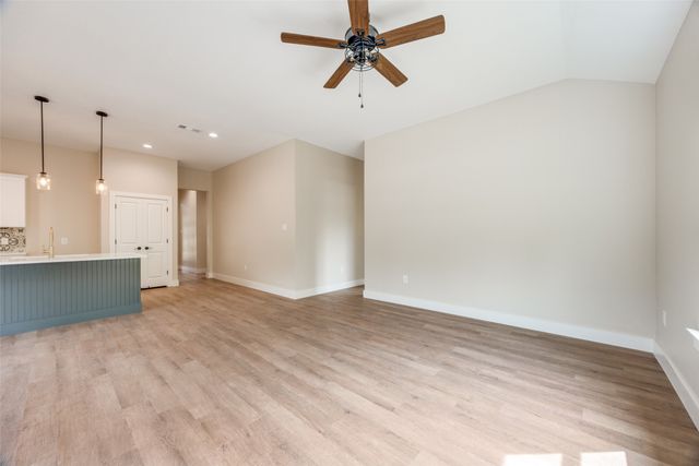 113 Iron Horse Lane, Denison, TX 75020