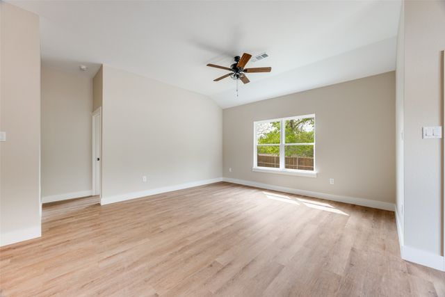 113 Iron Horse Lane, Denison, TX 75020