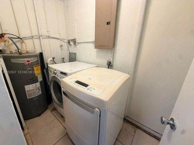 274 NE 141st Street 3C, Miami, FL 33161
