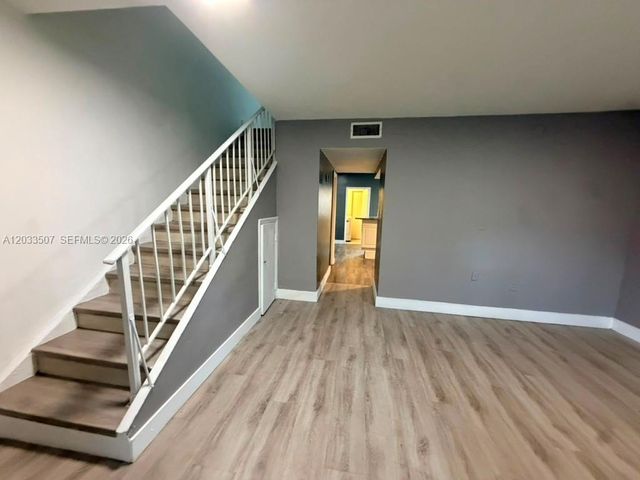 274 NE 141st Street 3C, Miami, FL 33161
