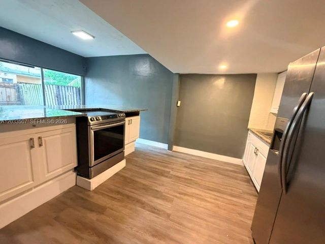 274 NE 141st Street 3C, Miami, FL 33161