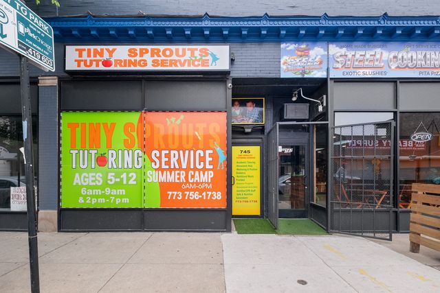 741 W 79th Street, Chicago, IL 60620