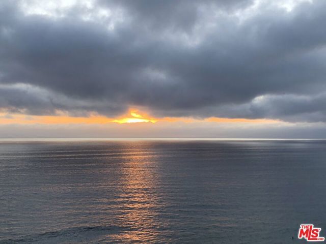 18101 COASTLINE Drive, Malibu, CA 90265