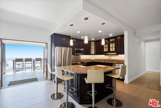 18101 COASTLINE Drive, Malibu, CA 90265
