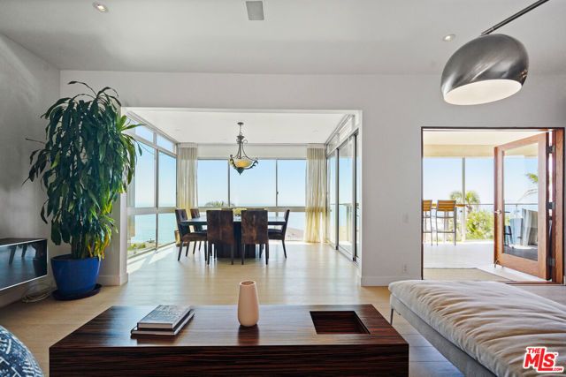 18101 COASTLINE Drive, Malibu, CA 90265