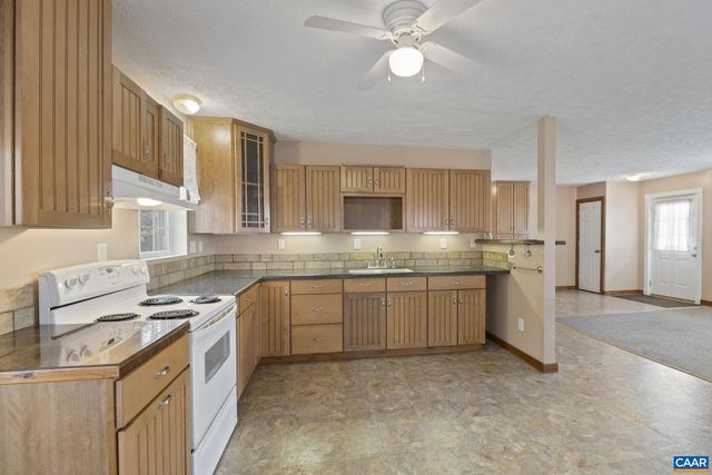 426 SCLATERS FORD RD, Palmyra, VA 22963