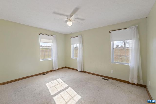 426 SCLATERS FORD RD, Palmyra, VA 22963