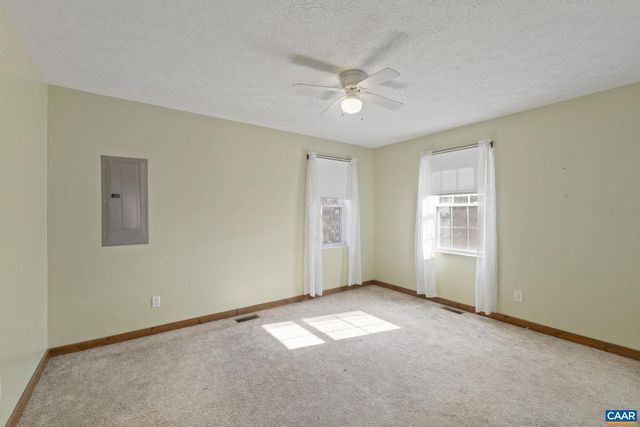 426 SCLATERS FORD RD, Palmyra, VA 22963