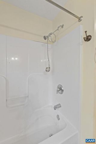 426 SCLATERS FORD RD, Palmyra, VA 22963