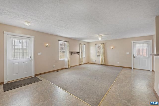 426 SCLATERS FORD RD, Palmyra, VA 22963