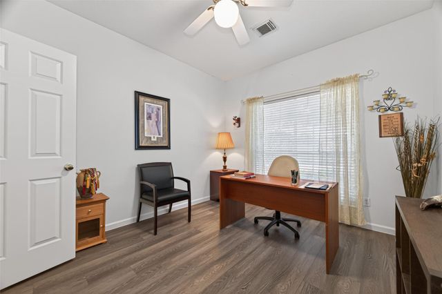 8207 Broken Timber Way, Houston, TX 77095