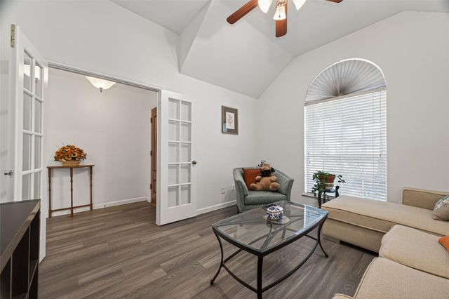 8207 Broken Timber Way, Houston, TX 77095