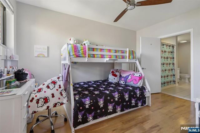 24 Ave At Port Imperial 421, West New York, NJ 07093