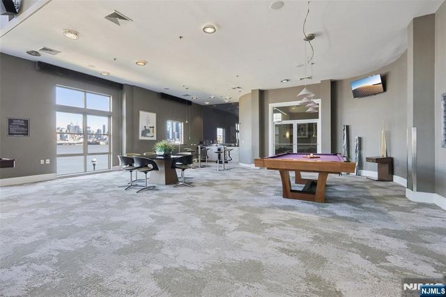 24 Ave At Port Imperial 421, West New York, NJ 07093