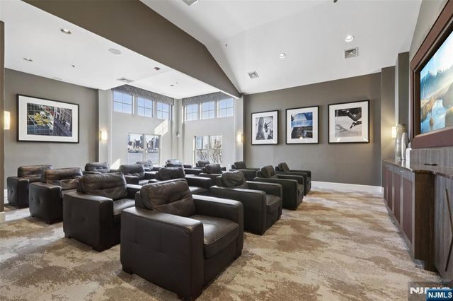 24 Ave At Port Imperial 421, West New York, NJ 07093