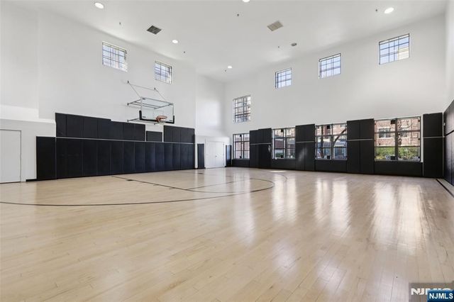 24 Ave At Port Imperial 421, West New York, NJ 07093