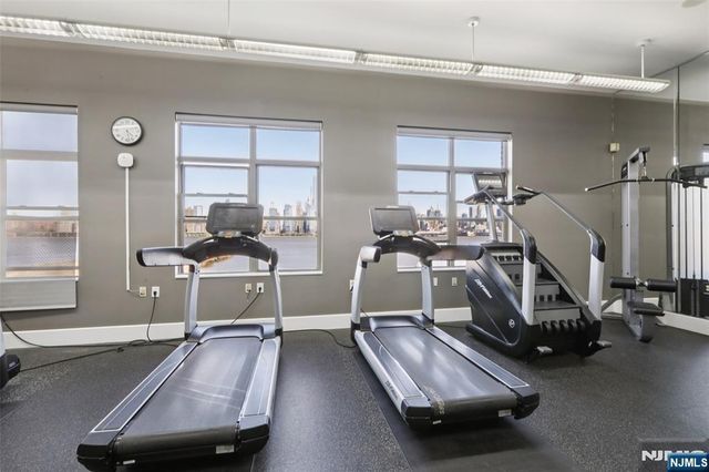 24 Ave At Port Imperial 421, West New York, NJ 07093