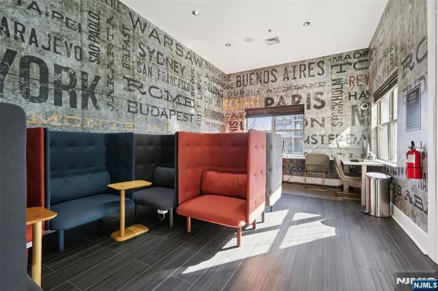 24 Ave At Port Imperial 421, West New York, NJ 07093