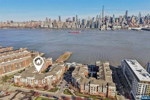 24 Ave At Port Imperial 421, West New York, NJ 07093