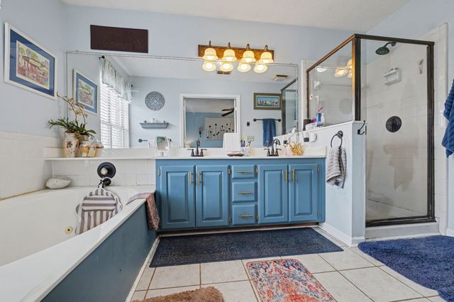 1109 Mistletoe Cir, Hermitage, TN 37076