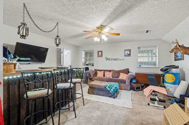 1109 Mistletoe Cir, Hermitage, TN 37076