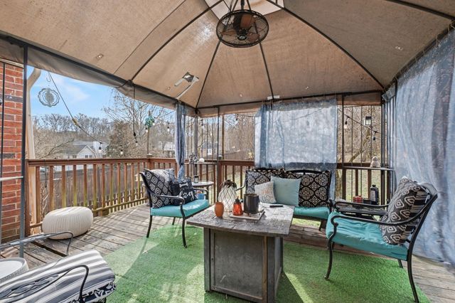 1109 Mistletoe Cir, Hermitage, TN 37076