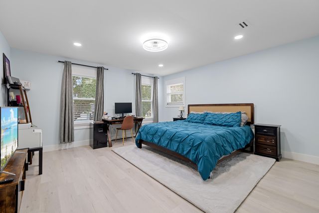 159 Shore Line Drive, Mary Esther, FL 32569