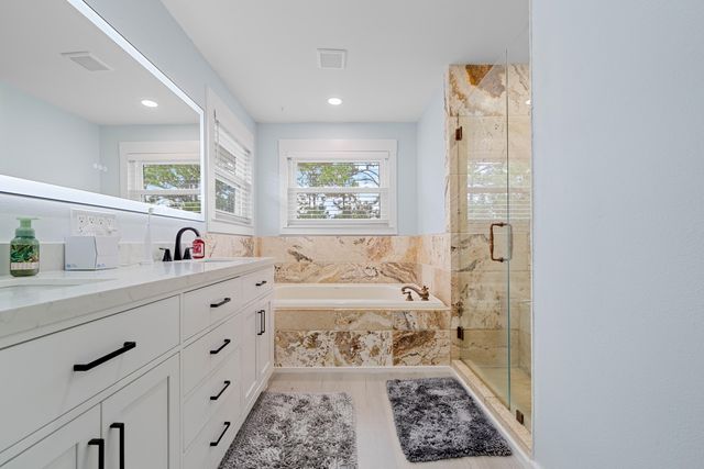 159 Shore Line Drive, Mary Esther, FL 32569