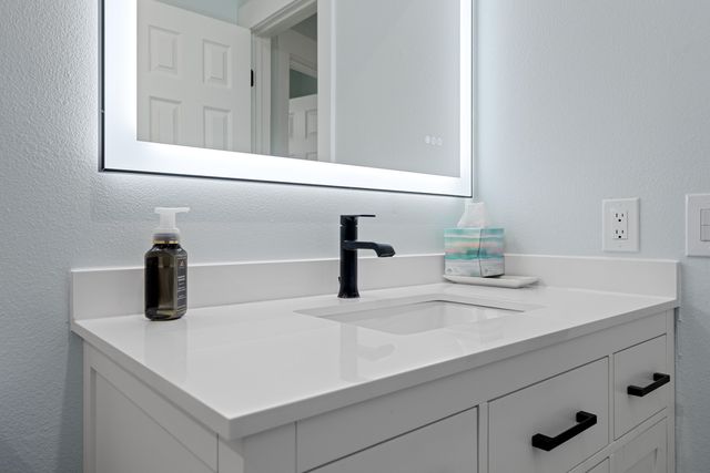 159 Shore Line Drive, Mary Esther, FL 32569