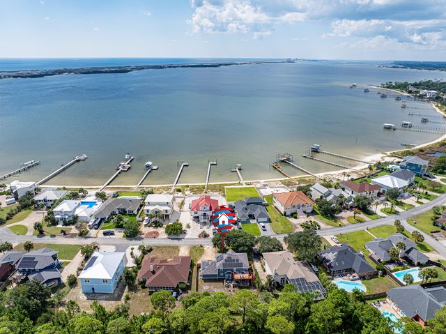 159 Shore Line Drive, Mary Esther, FL 32569