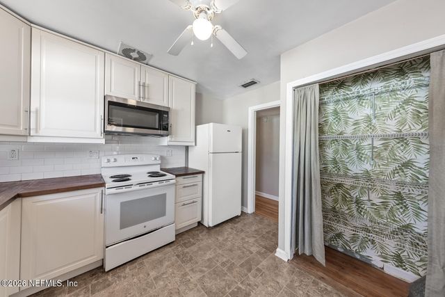 8309 CALENTO Street, Jacksonville, FL 32211