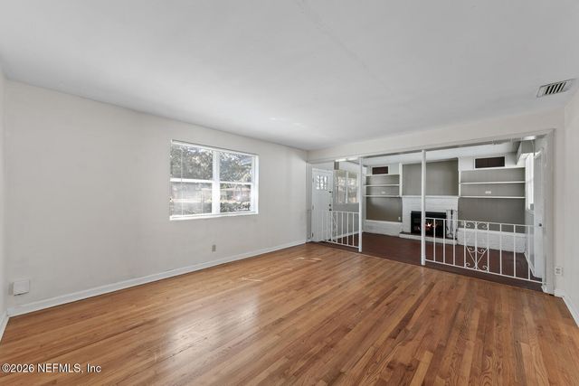 8309 CALENTO Street, Jacksonville, FL 32211