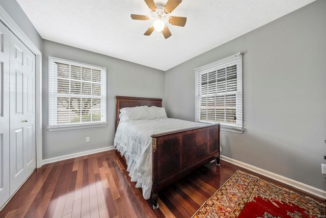 10166 Marquette Street, Newburgh, IN 47630