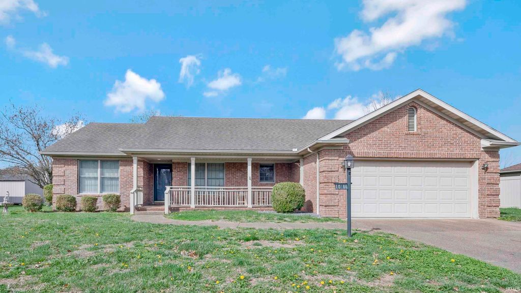 10166 Marquette Street, Newburgh, IN 47630