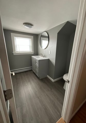 198 John St, Fall River, MA 02721