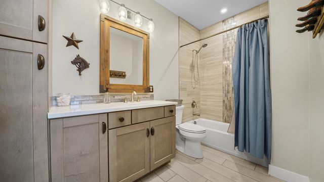 1403 Oak Creek Avenue, Fruita, CO 81521