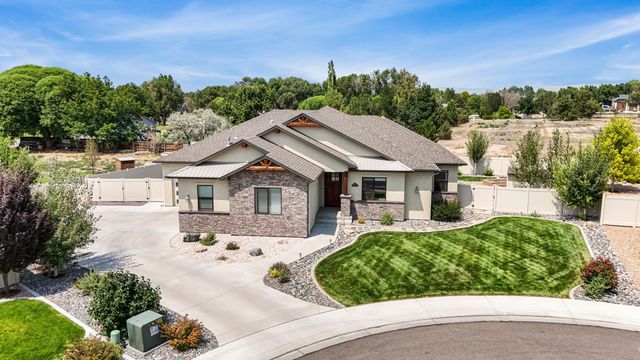 1403 Oak Creek Avenue, Fruita, CO 81521
